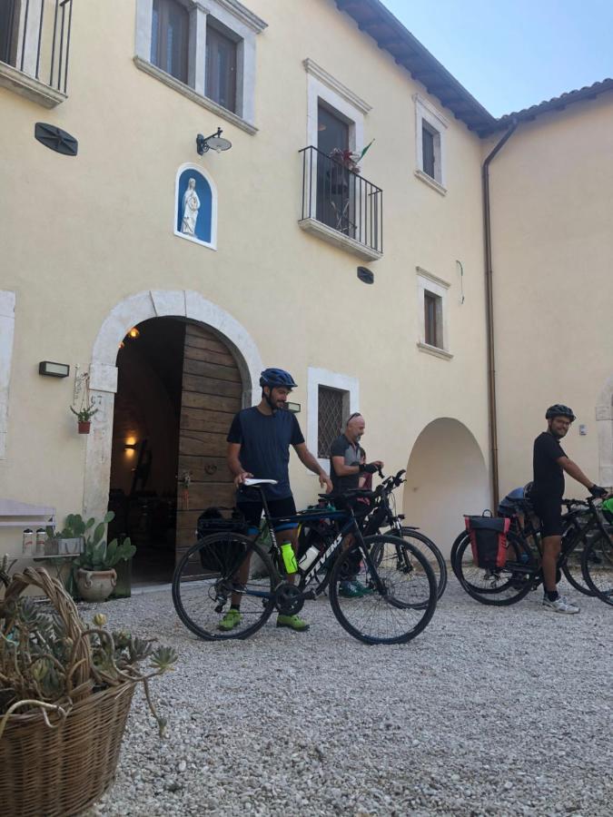 Dimora Dell'Arte Navelli Exterior foto