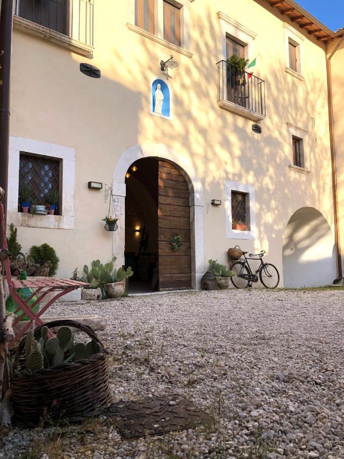 Dimora Dell'Arte Navelli Exterior foto