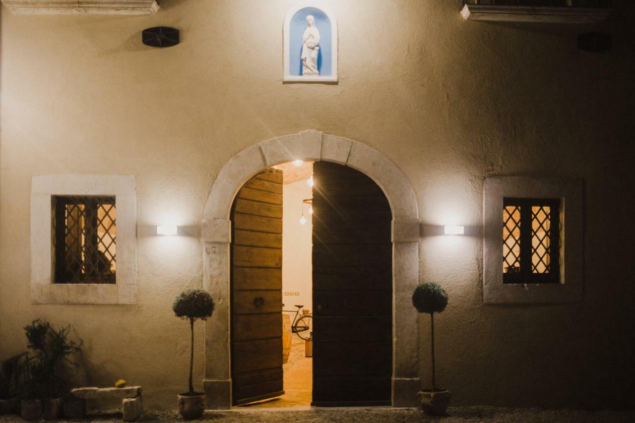 Dimora Dell'Arte Navelli Exterior foto